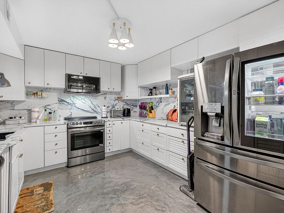 kitchen, feat. Porcelain backsplash, huge refrigerator LG smart