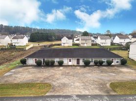 124 Evergreen Trl