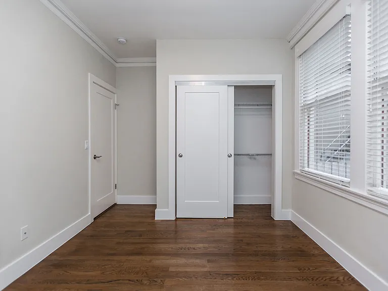 2222 Leavenworth St — Photo 17