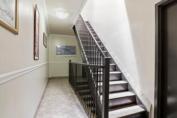 Rented by Douglas Elliman | media 16