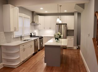 106 N Madison Ave, La Grange, IL 60525