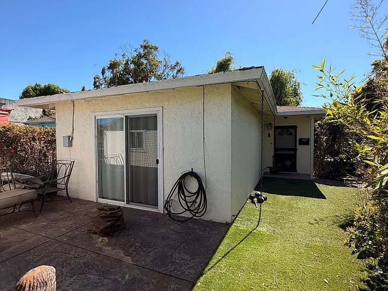 502 Errett Cir — Photo 1