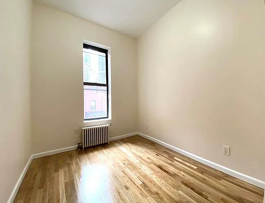 Rented by Compass | media 12