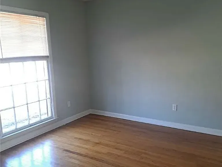 7211 Manassas St — Photo 4