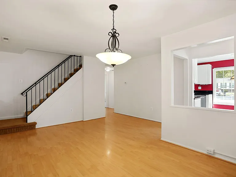 4903 Shirley St — Photo 11