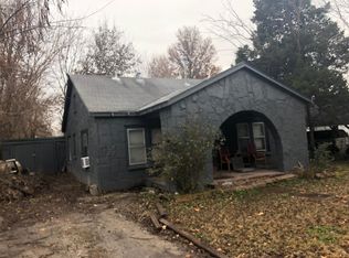 210 E Pine St S, Skiatook, OK 74070