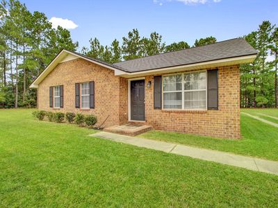 112 Mountain Pine Rd, Moncks Corner, SC, 29461