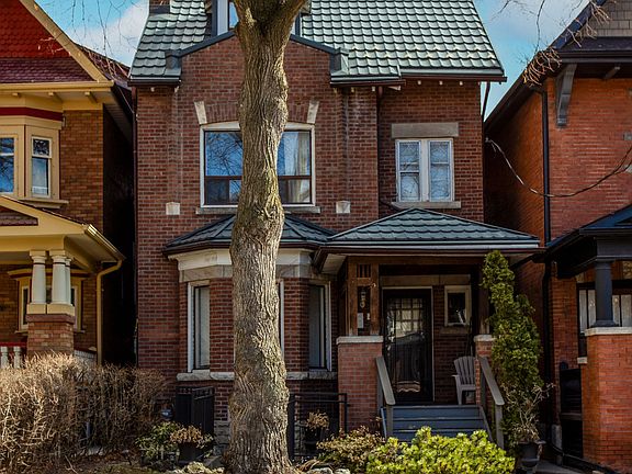 2nd image of 213 Indian Rd