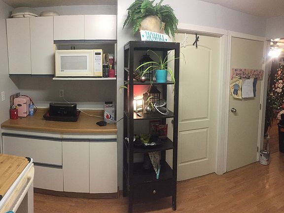 2nd image of 5033 53rd St