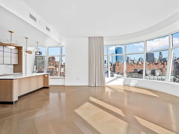 515 W 18th St APT 1401, New York, NY 10011