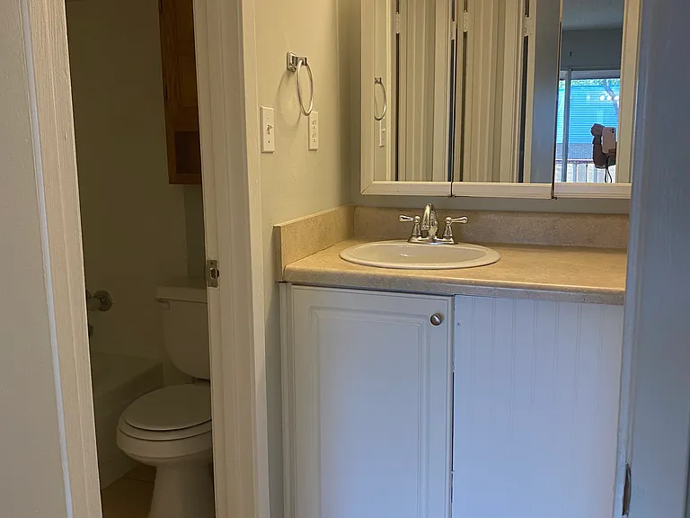 210 Pelham Rd #221B — Photo 4