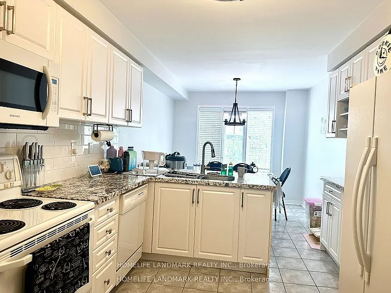 3 bed, $3,400 — Photo 4