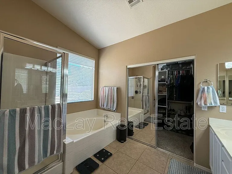 450 W Musket Pl — Photo 18