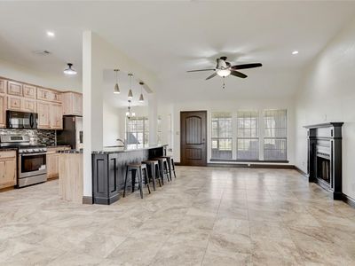 1004 Mockingbird Lane, Richwood, TX, 77531