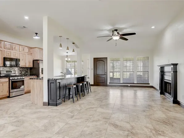 1004 Mockingbird Lane, Richwood, TX 77531