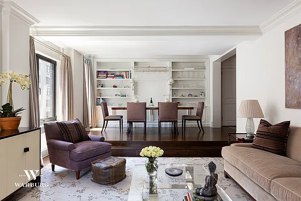 Sold by Warburg | media 2