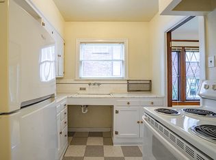 Crest Apartments, Seattle, WA 98102