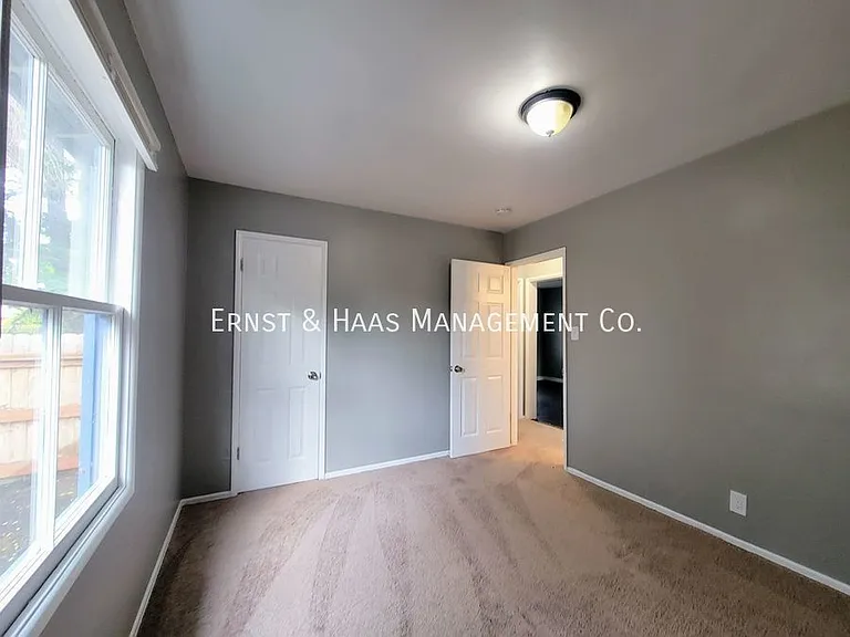 13414 Lynne Dr — Photo 12