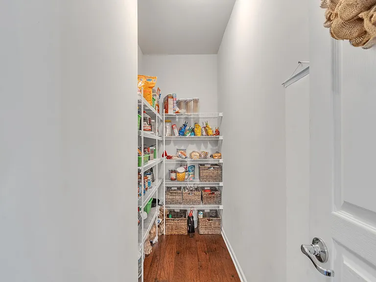 15745 Diamante Dr — Photo 29