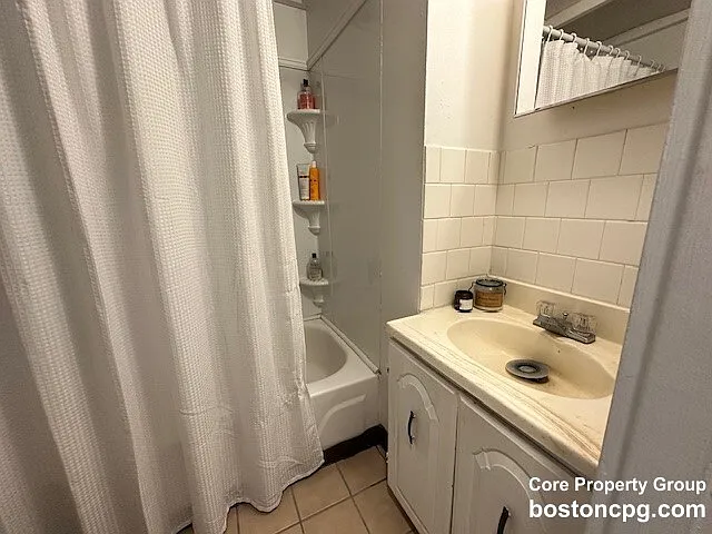 19 S Russell St #7 — Photo 8
