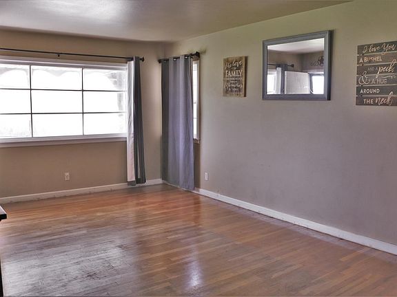 2nd image of 1010 S 20th St