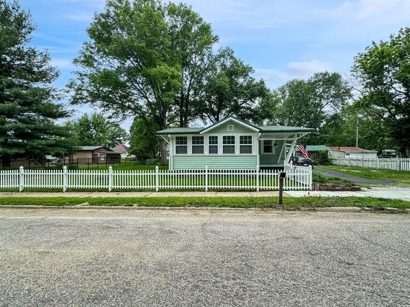 2835 S 13th St, Terre Haute, IN 47802