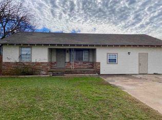 410 E Willow Ave, Duncan, OK 73533