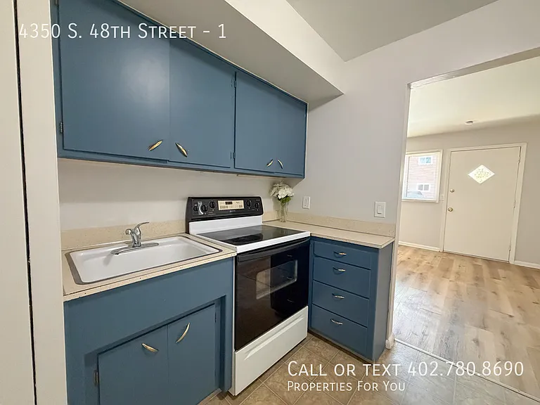 4350 S 48th St #1 — Photo 7