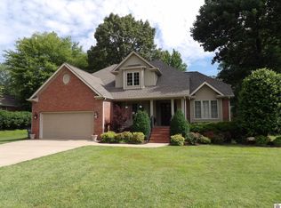 145 Stonecreek Pl, Paducah, KY 42003