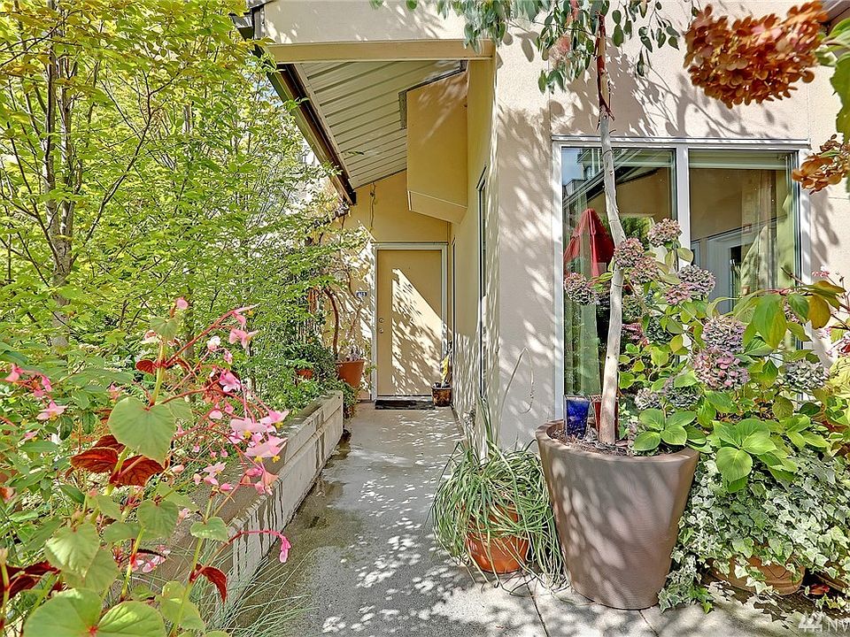 1st image of 2030 Western Ave APT 418
