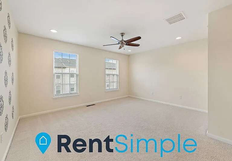 15375 Rosemont Manor Dr — Photo 26