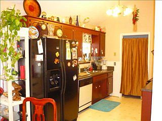 5th image of 807 Blue Springs Dr