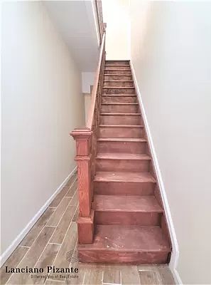 4th image of 44-15 66th St