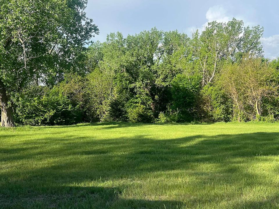 2nd image of Moriah Ln