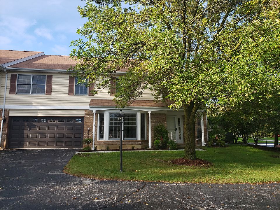 1st image of 9995 Cambridge Dr