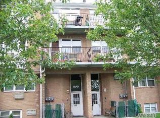 150-01 95th St #3, Ozone Park, NY 11417