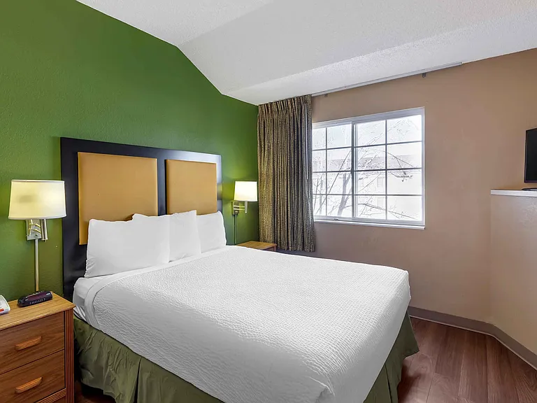 1 Bedroom Suite - 2 Queen Beds