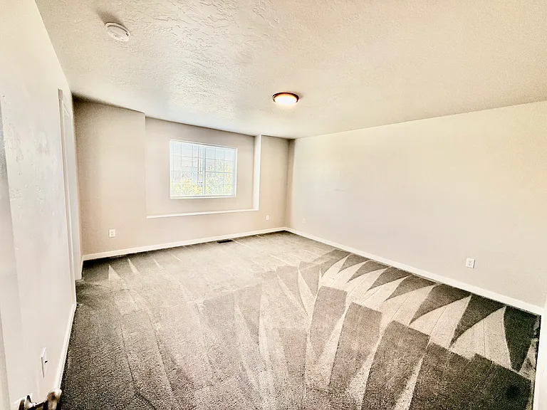 4887 W Quaker Rdg — Photo 18
