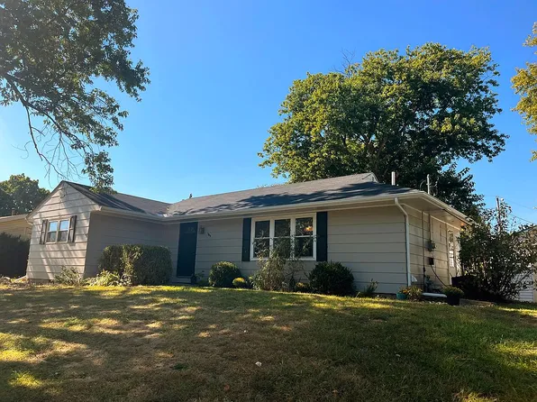 309 S Elm St, Saint Joseph, IL 61873