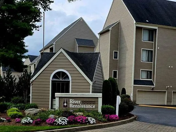 611 River Renaissance, East Rutherford, NJ 07073