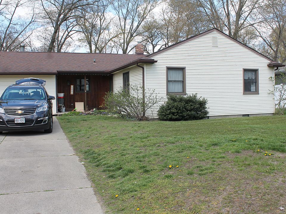 1st image of 8000 Farrant St N