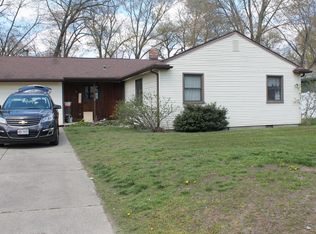 8000 Farrant St N, Commerce Township, MI 48382