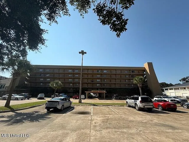 520 Beach Blvd #508 — Photo 70