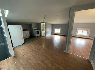 34 Park St #3-R, Bridgeport, CT 06608