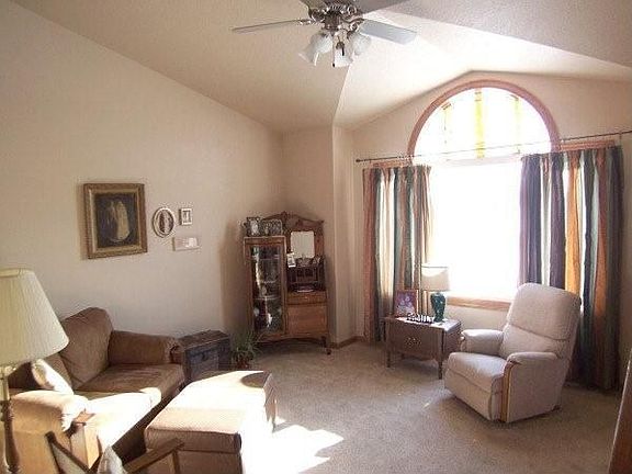 2nd image of 7501 S Hughes Ave