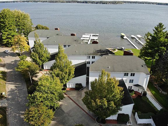 4th image of 10660 N Southshore Dr #B1