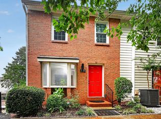 226 High Creek Dr, Roswell, GA 30076
