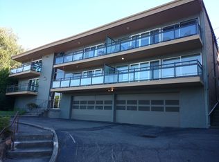 684 W Olympic Pl APT 5, Seattle, WA 98119