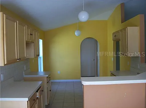 2179 Tealwood Cir — Photo 5
