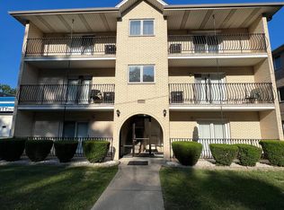 4453 S Harlem Ave APT 2B, Stickney, IL 60402